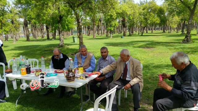   مدرسة جنة ابن رشد تختتم مشروع  جسر الاجيال  في احضان الطبيعة بحضور الاباء والامهات من بيت المسنين . 